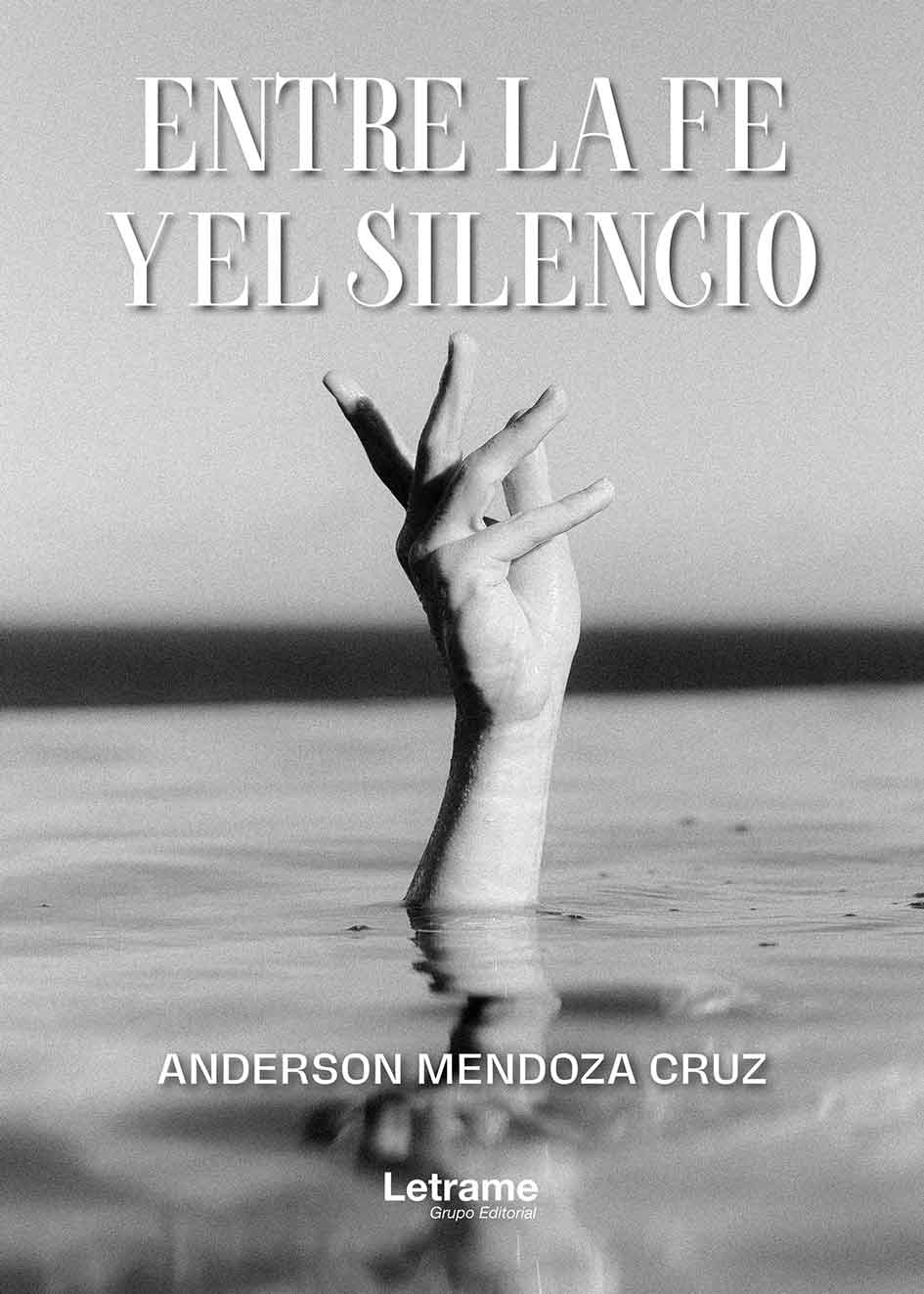 Entre la fe y el silencio