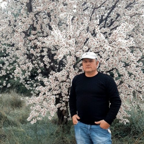 {"uid":"204ef6af-5b80-4634-bb03-cb2e174a56d7","from":"picsart"}