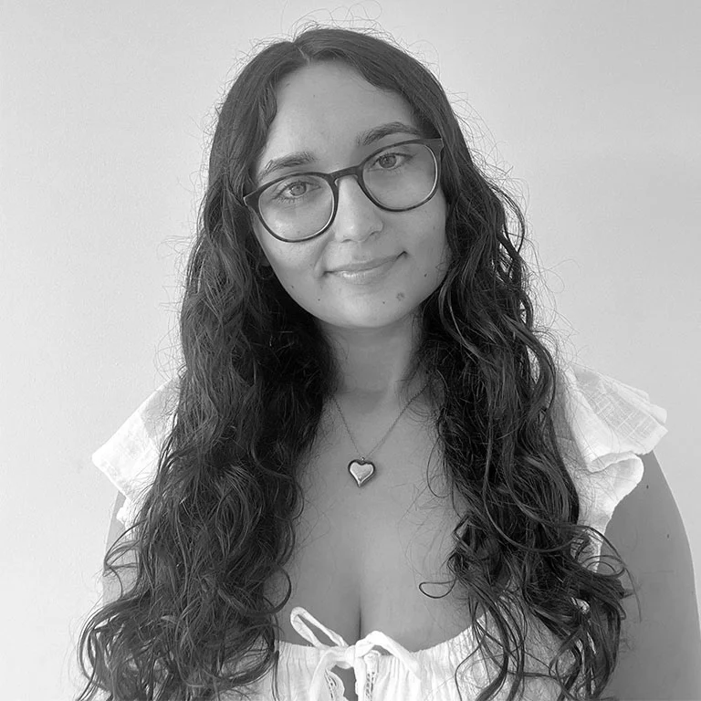 María
